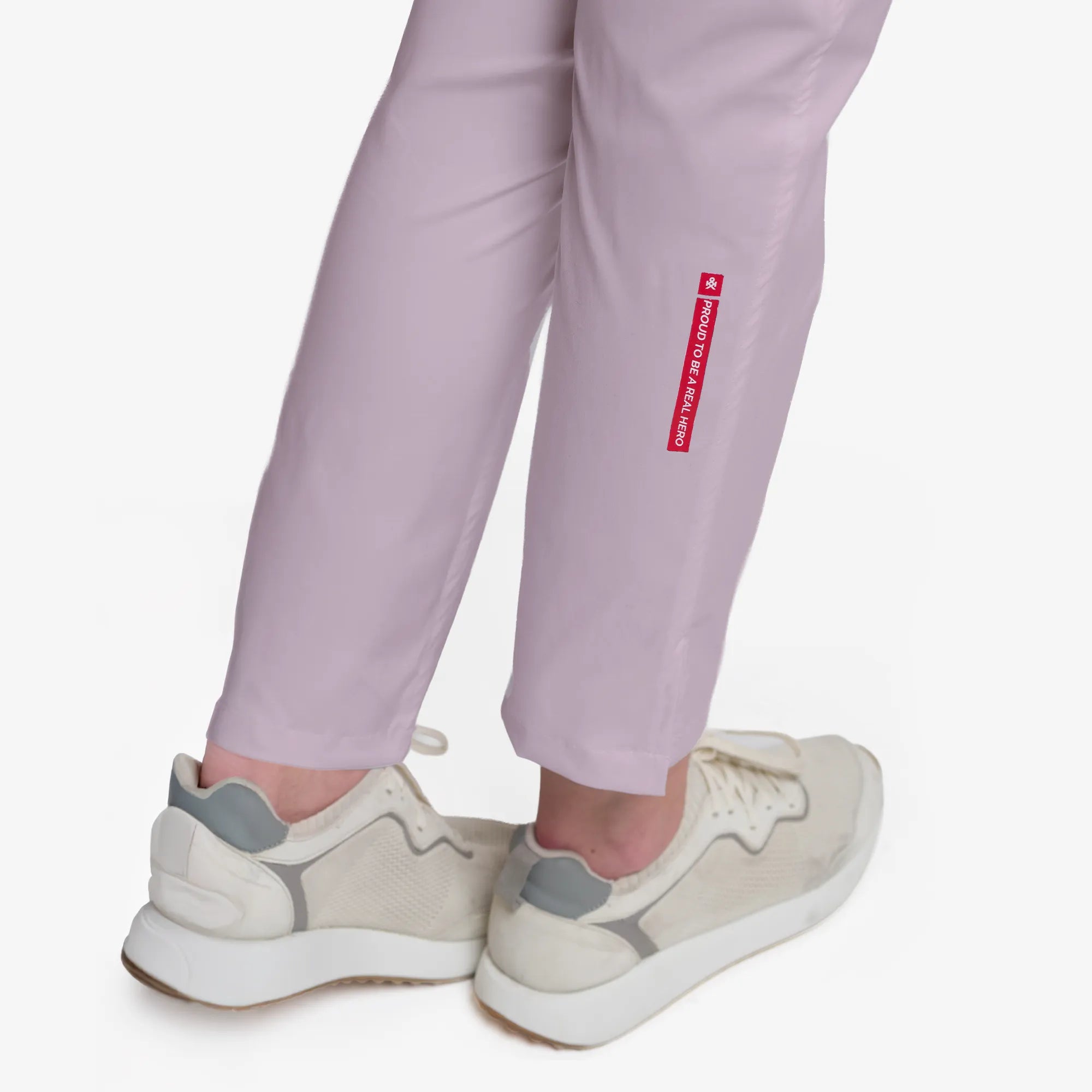 Kanaus® Scrub Beyond Straight Cut | Dama