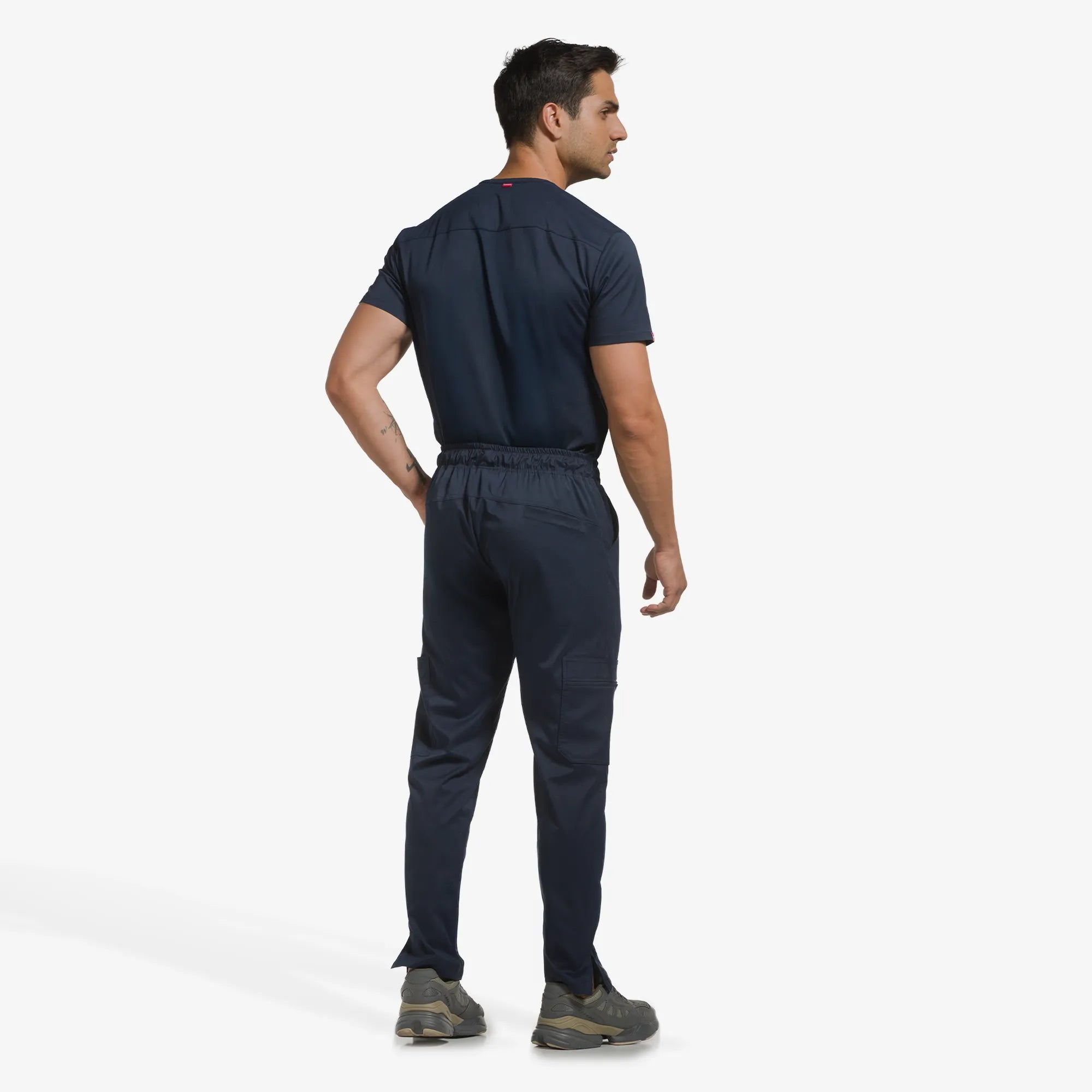 Kanaus® Scrub Beyond Straight Cut | Caballero