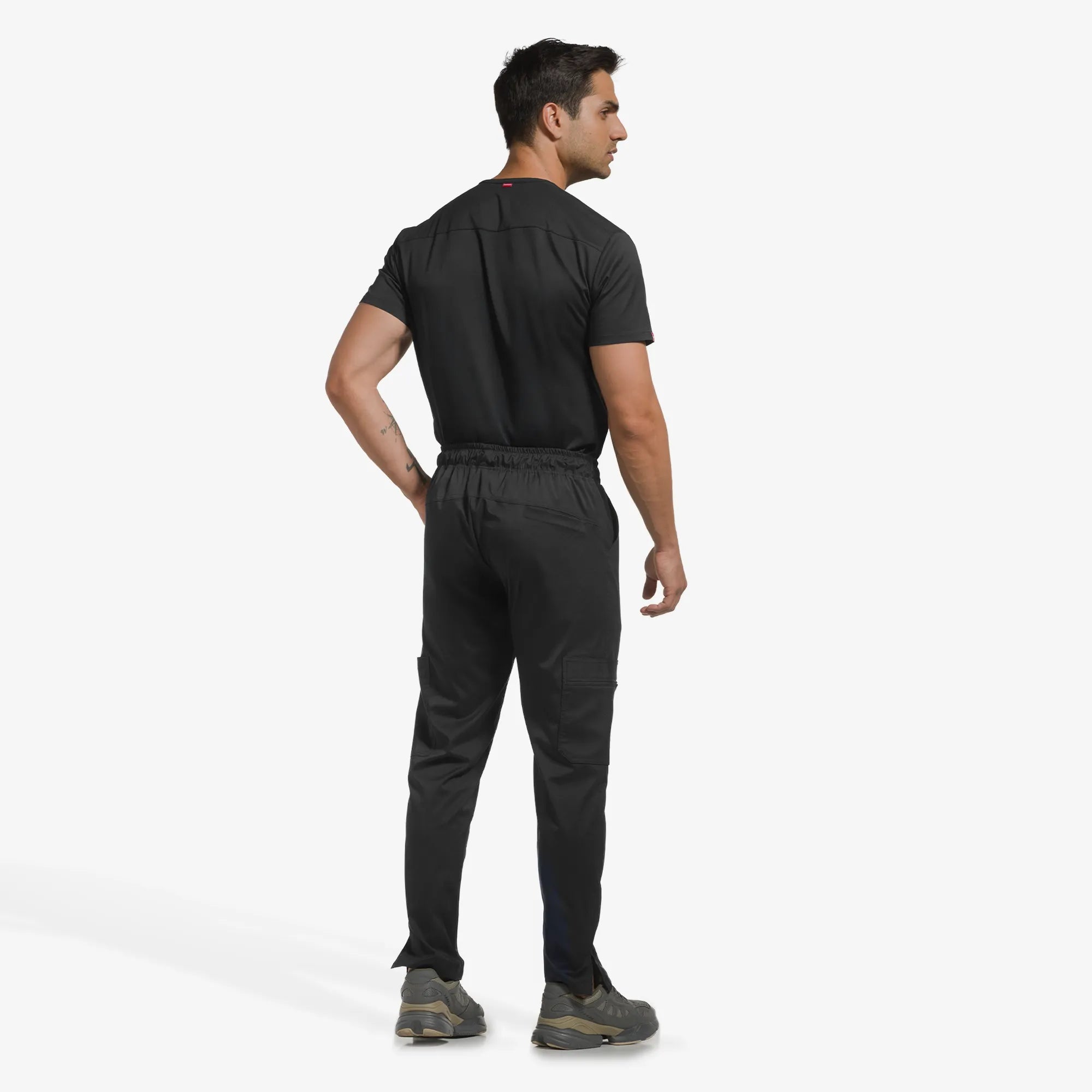 Kanaus® Scrub Beyond Straight Cut | Caballero