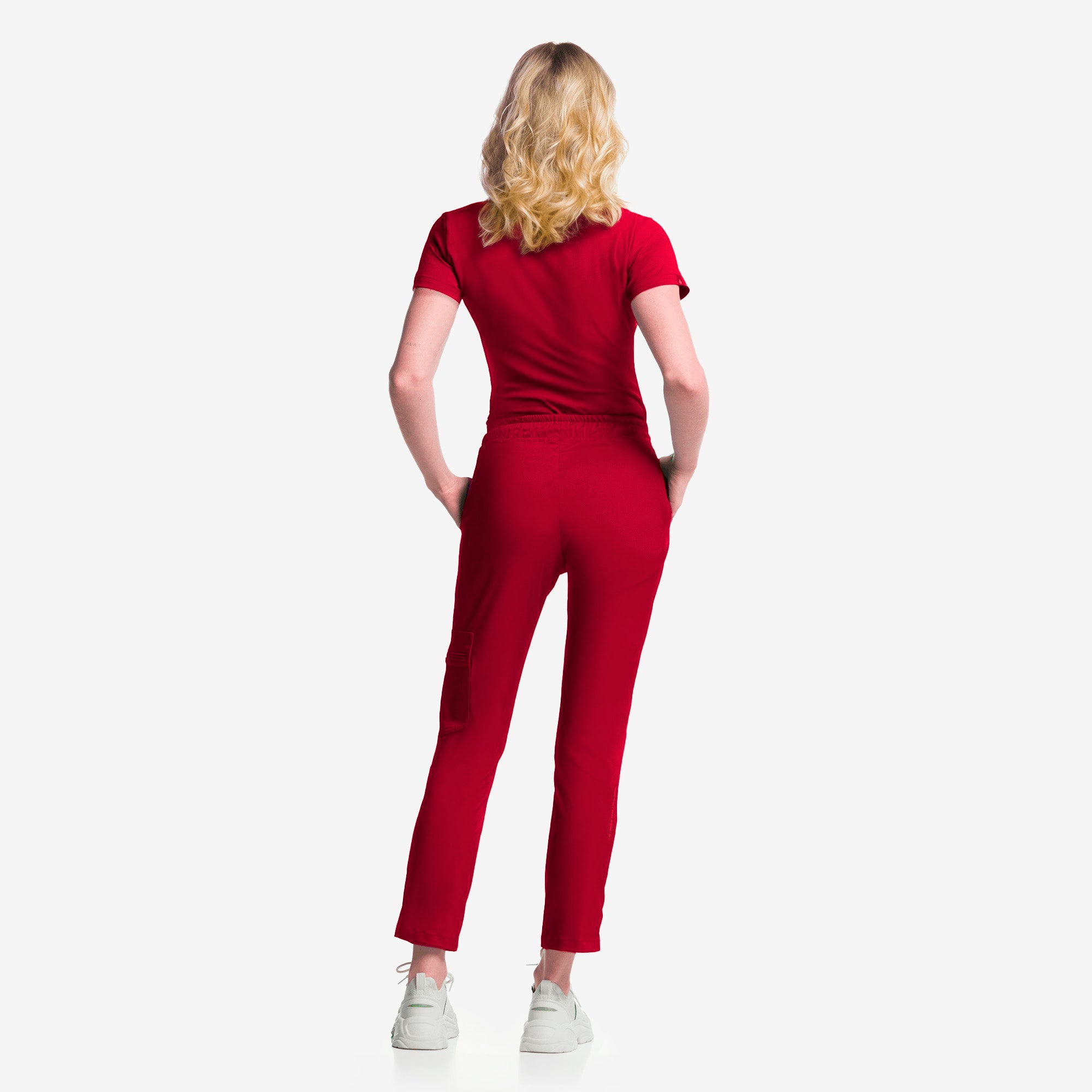 Kanaus® Scrub Beyond Straight Cut | Dama
