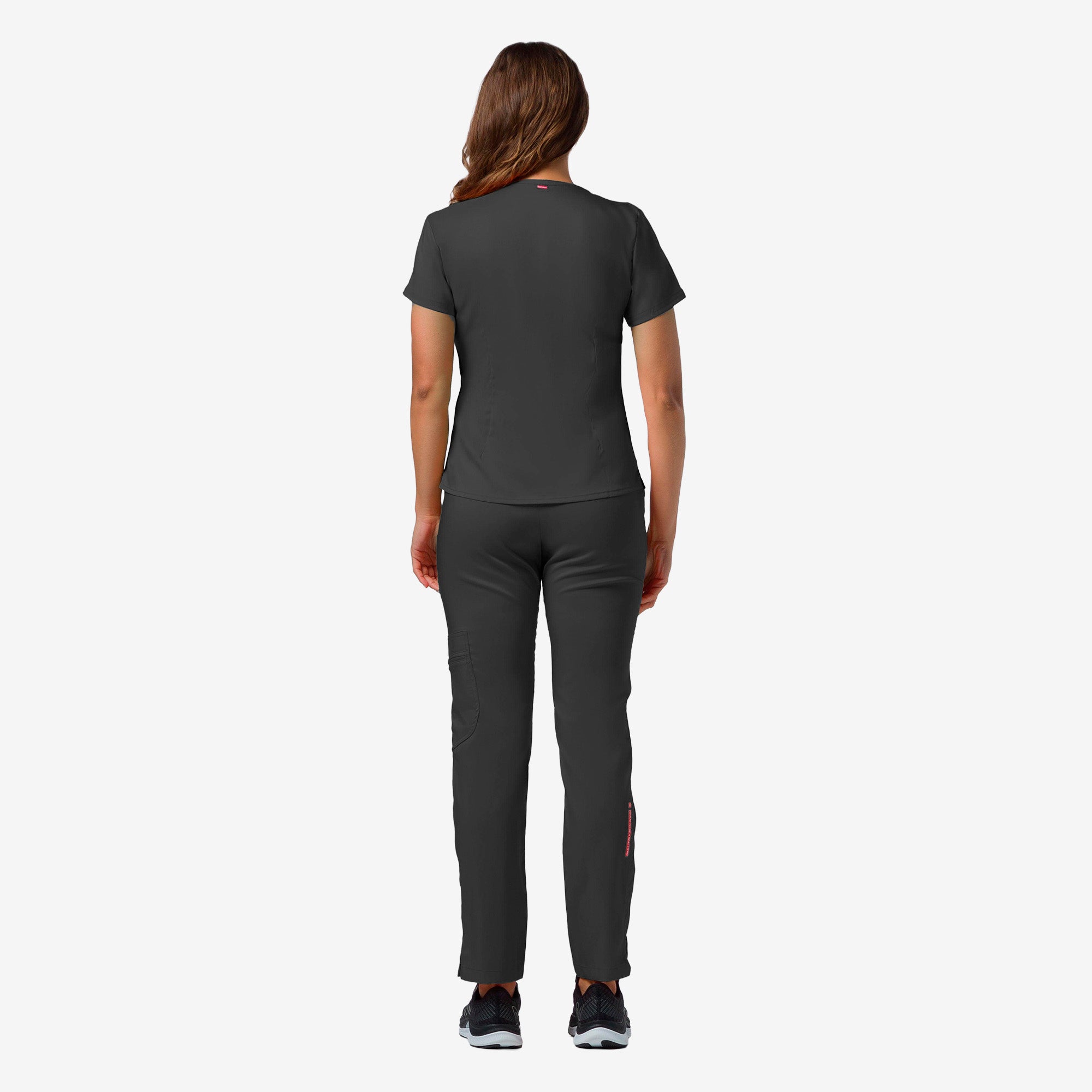Kanaus® Scrub Beyond Straight Cut | Dama