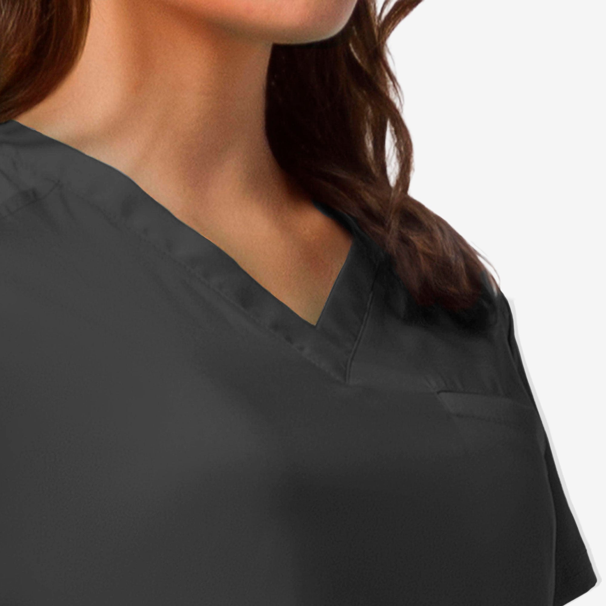Kanaus® Scrub Beyond Straight Cut | Dama