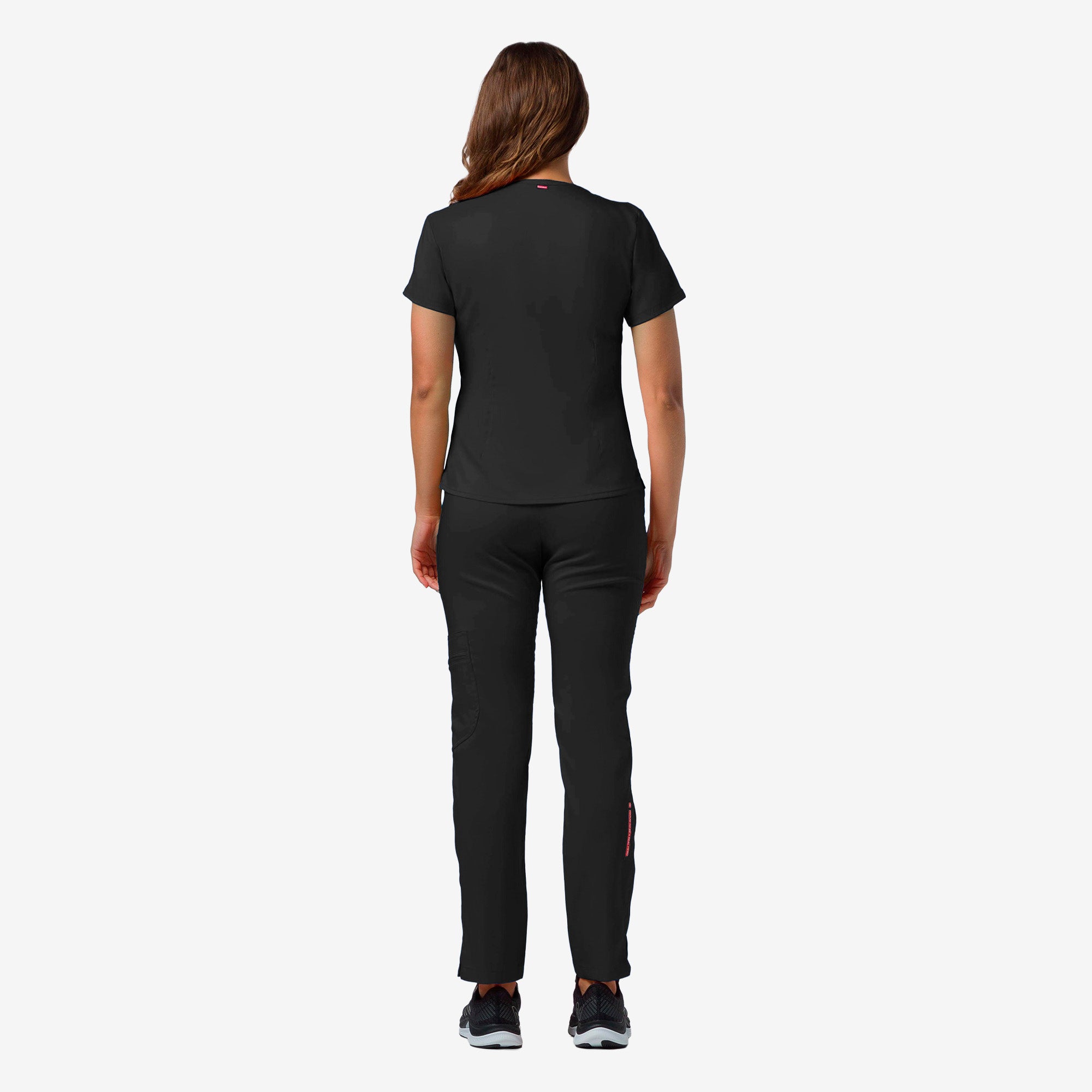 Kanaus® Scrub Beyond Straight Cut | Dama