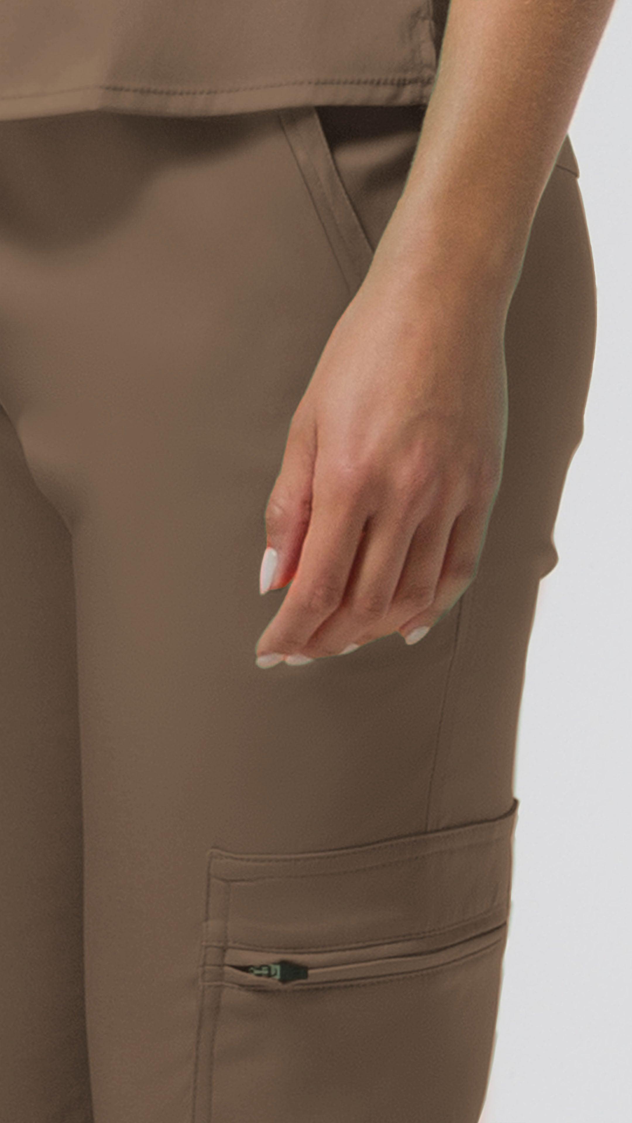 Kanaus® Scrub Beyond Straight Cut | Dama - Kanaus