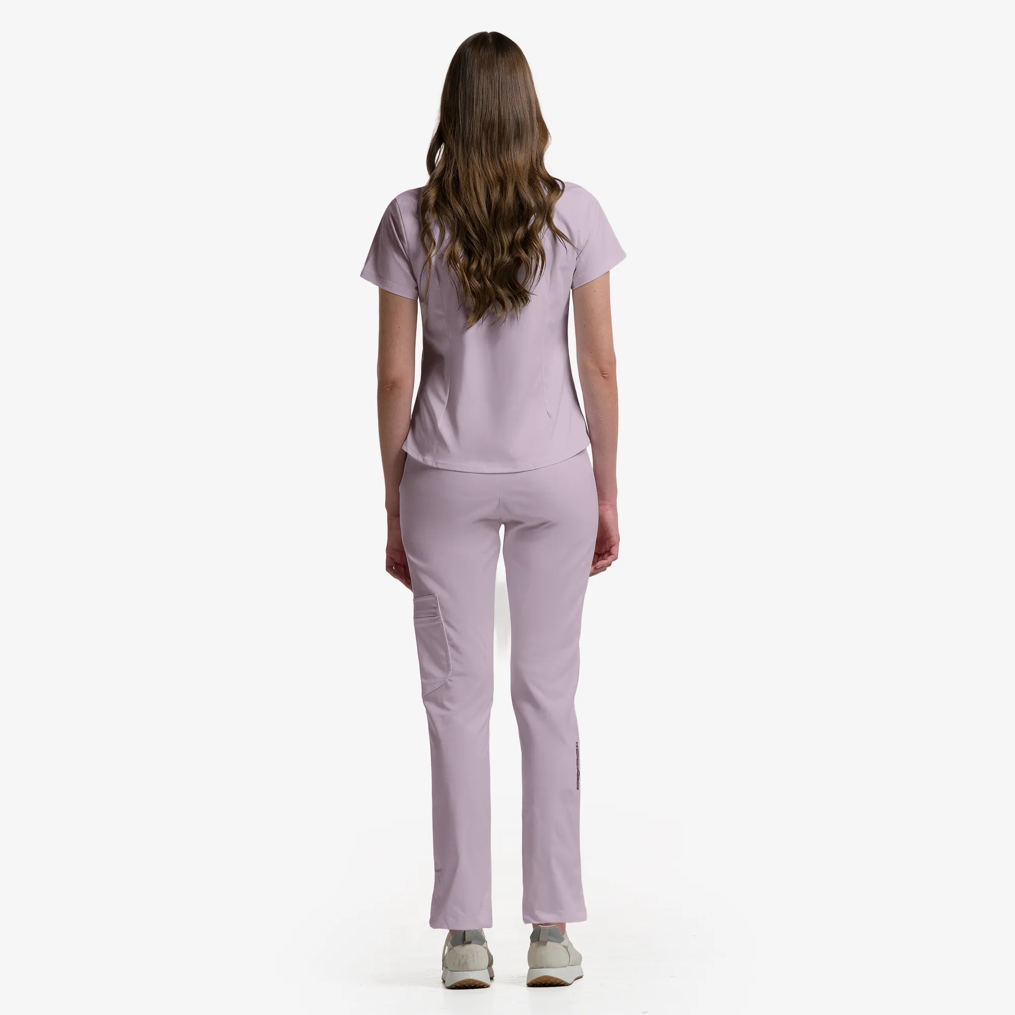 Kanaus® Scrub Beyond Straight Cut | Dama