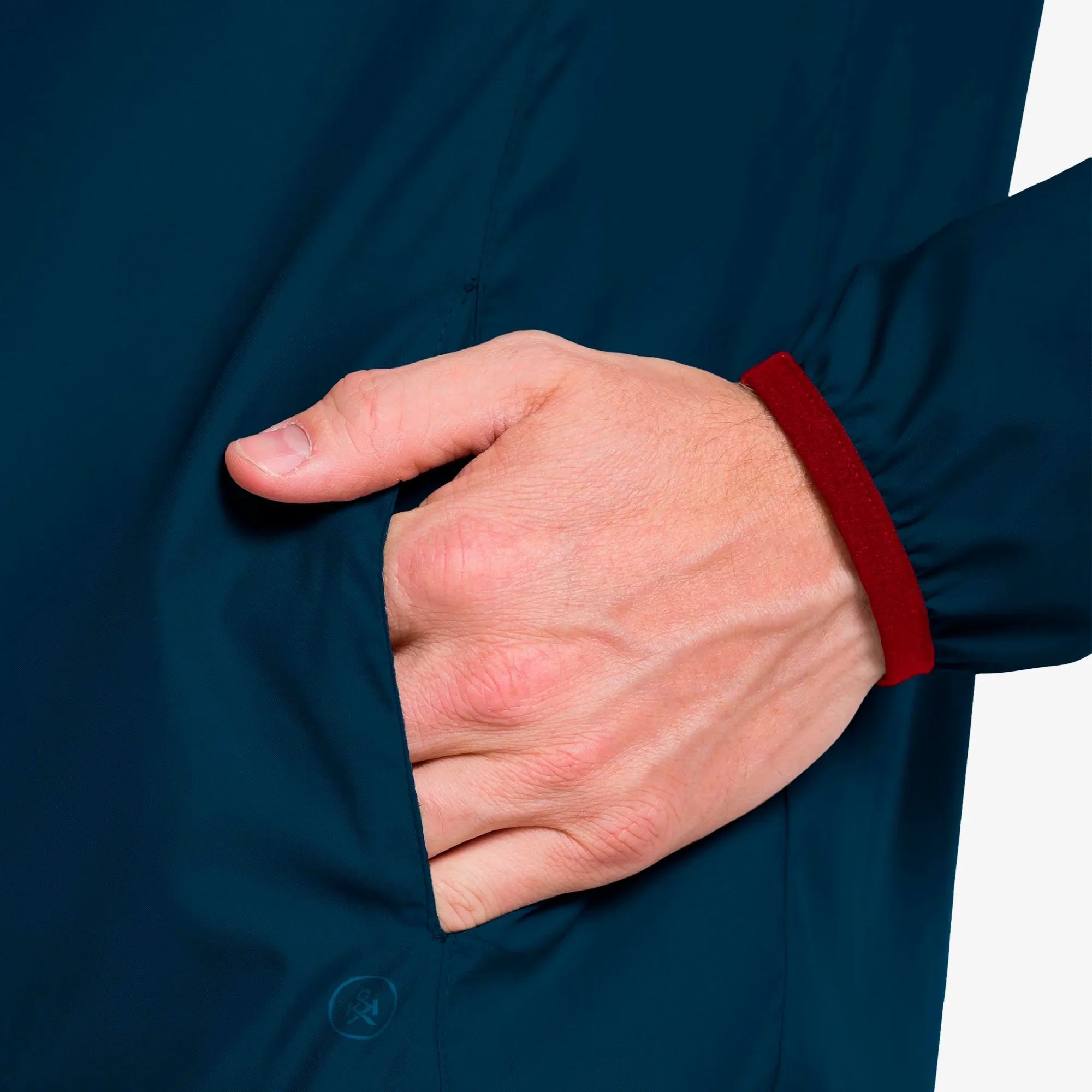 Kanaus® Conjunto Scrub Beyond + Coat Breaker | Caballero