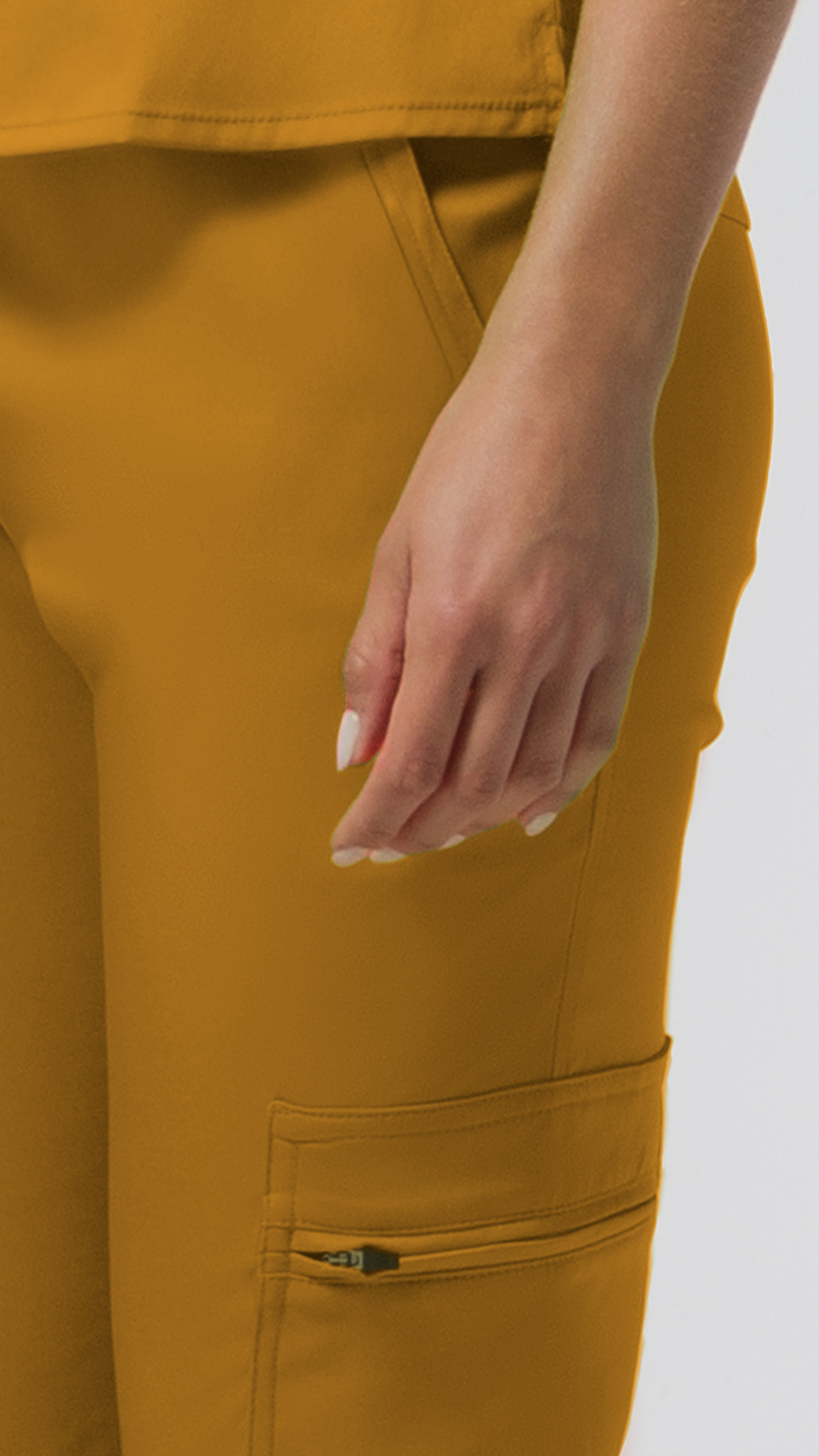 Kanaus® Scrub Beyond Straight Cut | Dama