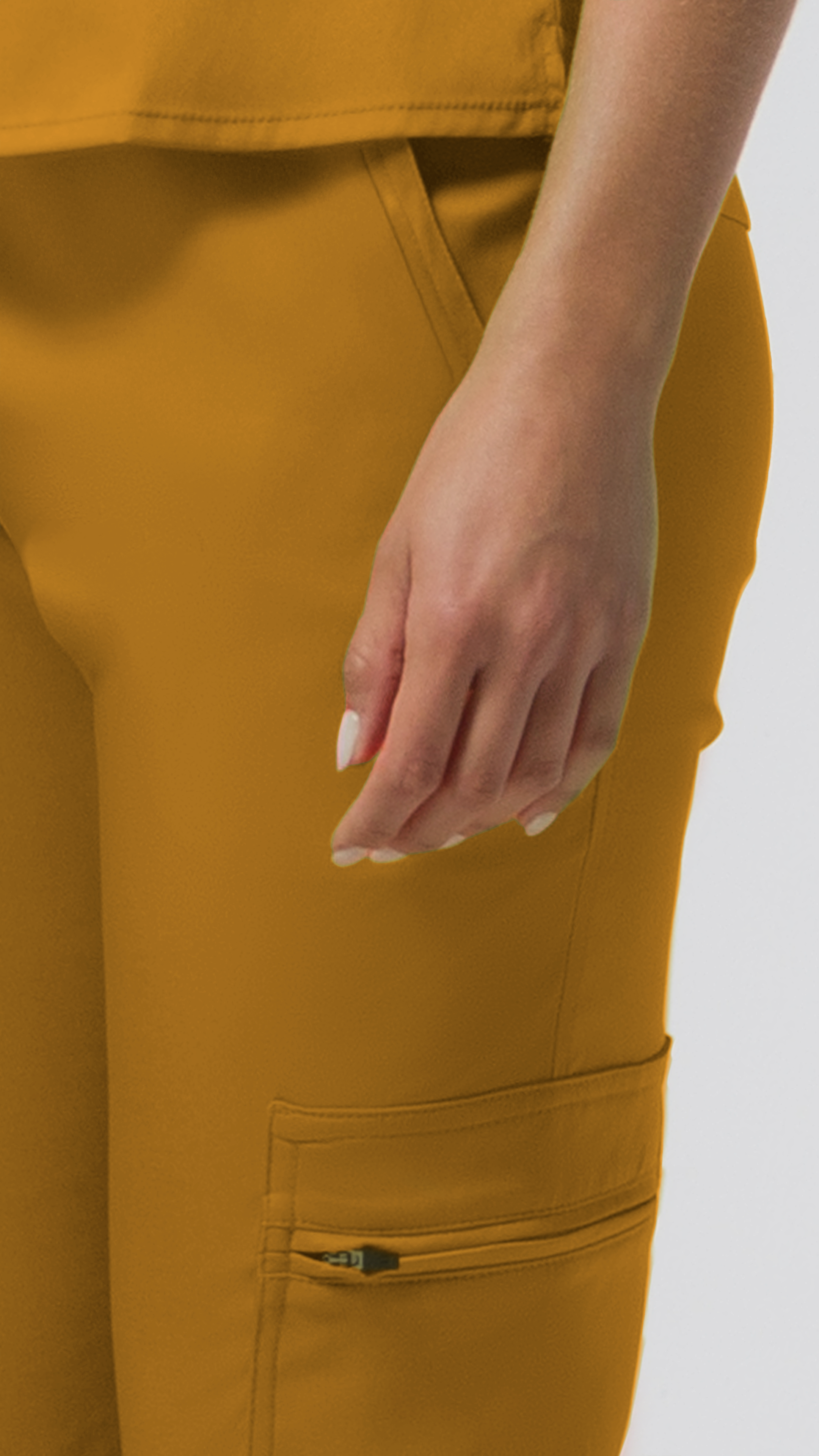 Kanaus® Scrub Beyond Straight Cut | Dama