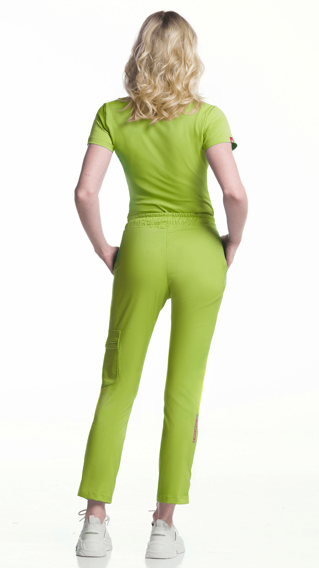 Kanaus® Scrub Beyond Straight Cut | Dama - Kanaus