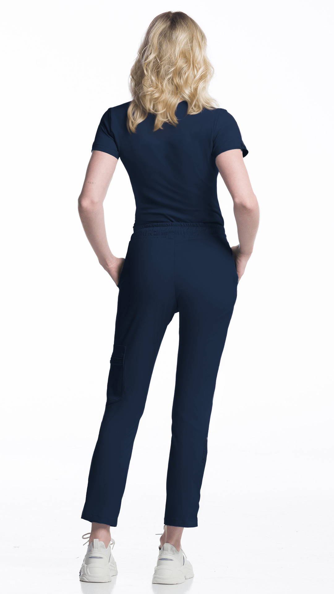Kanaus® Scrub Beyond Straight Cut | Dama - Kanaus