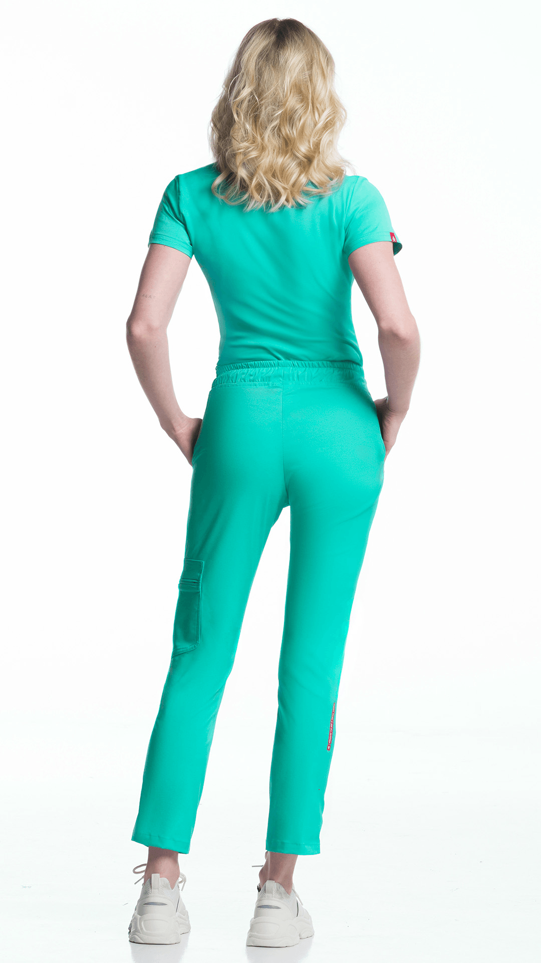 Kanaus® Scrub Beyond Straight Cut | Dama - Kanaus